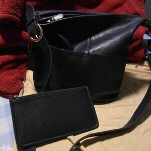 Coach crossbody handbag black and a wallet both vintage